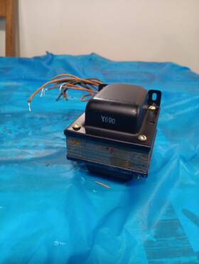 Y690 Utha Vintage Utah Radio Trasformer Part