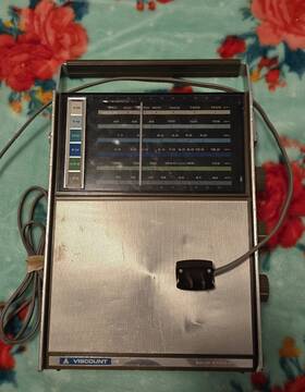 1866 Viscount Solid State 6 Band Radio 1970s Model With Original Earplug