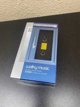 Dh-818 Walky Music Vtg Fm/am 2 Band Radio Cassette Player Works