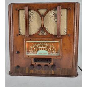 D1003 Western Auto Truetone Envoy Wwii-era Tube Radio Screen-ready Hero