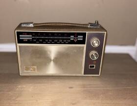 P-46a328 Western Electric Vintage Cloth Covered Brown Radio Untested