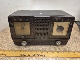 420t5 Westinghouse Vintage Clock Radio