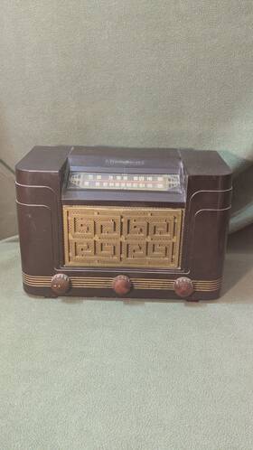 H-204 Westinghouse Vintage Radio - 1948 Am/fm Table -tested And Works
