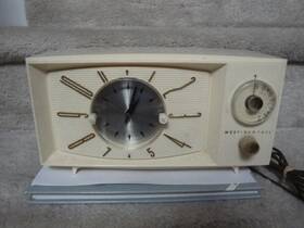 H-570t4 Westinghouse Vintage Mcm Model Clock Radio
