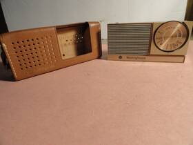 H841p6 Westinghouse Vintage Am Transistor Radio Model Beige / Gold With Case