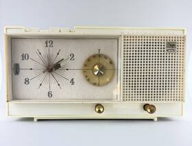 H864l6 Westinghouse Vtg Ft59 Alarm Clock Am Radio Ivory 13 Inch Wide Only Works