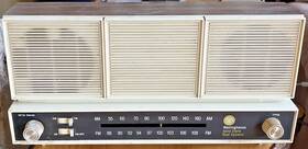 Rt32no8a Westinghouse Vintage 1966 7 Transistor Dual Speaker Am/fm Radio Works