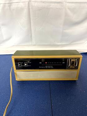 Rt41p58a Westinghouse Vintage Radio Receiver Green/white Powers On Untested