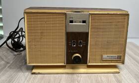 Rtf2110a Westinghouse Vintage Solid State Radio Model Rtf 2110a Walnut/white