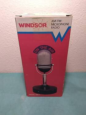 Windsor 016909000072 Vintage Am/fm Microphone Radio