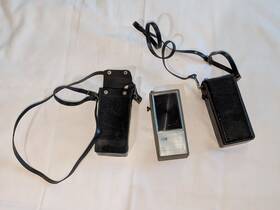 W-106 Winston Pair Two 2 Vintage Walkie-talkies 9 Transistor In Leather Cases