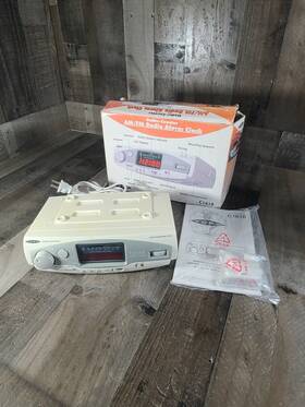 C1610 York 052868016105 Vintage Yorx Undercabinet Am/fm Clock Radio Alarm Kitchen Camper Tested