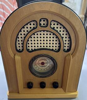 543655 York Spirit Of St. Louis- Brooklyn Collectors Edition Radio / Cassette Player 543655 York Spirit Of St. Louis- Brooklyn Collectors Edition Radio / Cassette Player