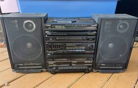 Yorx 2306 Grandeur Am/fm Stereo Cassette Cd Player W 2 S-108 Speakers-works