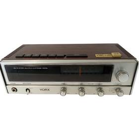 R5232 Yorx Model Am/fm Stereo Multiplex Electronic Digital Clock Radio With Wood