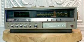 R5180 Yorx R5810 Vintage Am Fm Electronic Clock Radio 8 Track Player Powers On