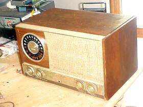 Zenith 10j35 Retro Vintage Radio Large Am-fm Phono Inpt