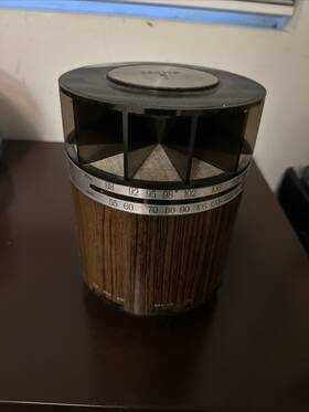 319362 Zenith Vintage Midcentury Modern Circular Cylinder Am Fm Countertop Radio
