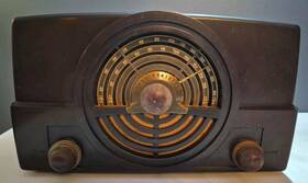M-239699 Zenith 7h920 Vintage Radio Model Tested- Works Great M-239699 Zenith 7h920 Vintage Radio Model Tested- Works Great