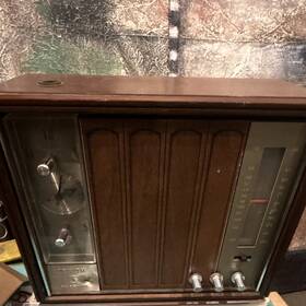 Zenith A-475 Solid-state Tabletop Vintage Clock Radio Wooden Cabinet Mcm