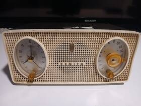 B514c Zenith Vintage 1959 Am Clock Radio Model # Not Working / For Parts B514c Zenith Vintage 1959 Am Clock Radio Model # Not Working / For Parts