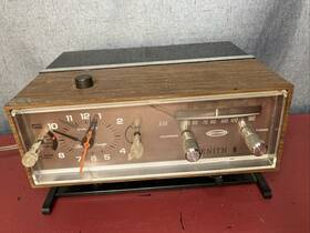 C467wtested Zenith C467w Vintage Am/fmradio Alarm Clock S-11735 Model Woodgrain 1970s