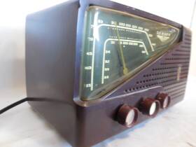 L721 Zenith Rare Am/fm Radio Model 721 Brown Early 50s Bakelite Power Tested Works