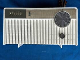 M504w Zenith 1960 S Vintage Model Chassis 5m04 Very Nice Cabinet Needs Service