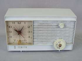 M507 Zenith Vintage Radio Am Alarm Clock Table Model Tube 1965 Blue Not Working