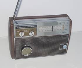 R86j Zenith Weather Command Radio Am/fm/afc/weather