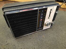 Rc-52y Zenith Vintage Am Fm Public Service Portable Radio Model Rc 52y Working
