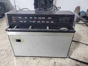 Rc74ri Zenith Rc84ri Vintage Solid State Radio Am Fm Foldable Works
