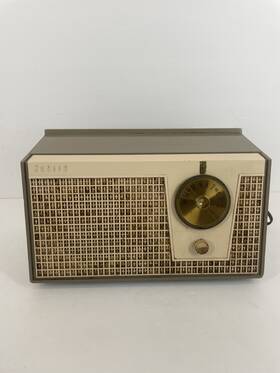 Zenith S-49654 Vtg F510l Am Tube Radio 1950s Mid-century Modern Powers On