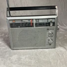 Vintage Radio Tv Sound Weather Am Fm Earphone Jack Model 7-2940A Working. Fixed Price $25.99.
