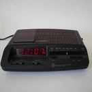 Ge Alarm Clock Model: 7-4621A-AM/FM-CORDED/BATT.BKUP.-DUAL-1994-TESTED Works Vg. Fixed Price $20.00.