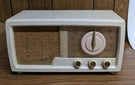 Vintage Arvin 760T Tube Radio Cream Mcm - For Parts/repair. Fixed Price $50.00.