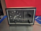 Vintage General Electric Radio Alarm Clock Am Receiver Model C2425A Tested A4. Fixed Price $24.99.