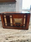 Vintage Silvertone R1261 Sears Roebuck Radio Lights Up But Does Not Work. Fixed Price $225.47.