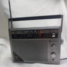 Vintage Tv Sound Am/fm Weather Radio Model 7-2940A Tested And Working. Fixed Price $24.99.