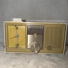 Vintage Mcm 1960S Motorola Am Tabletop Radio W/ Alarm Clock Off White Working. Fixed Price $69.99.