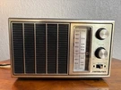 Vintage Soundesign 3333-(B) Am/fm Table Radio Wood Grain Retro. Fixed Price $22.50.
