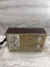 Sublime Instant Sound Radio Am Fm Portable Solid State 8 Track Vintage. Fixed Price $16.79.