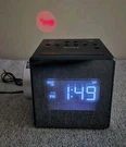 Sony Clock Radio Projector Am/fm ICF-C1PJ, 5 Nature Sounds, 2 Alarms Usb. Fixed Price $34.95.