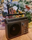 1980 General Electric 7-2881A Am/fm Radio Portable Plug In & Batteries Works. Fixed Price $48.50.