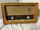 Grundig Majestic 2077 Tube Radio Tabletop German Lights Up And Played Music. Fixed Price $149.95.