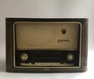 Metz 308 Mcm Large Tabletop Tube Am Fm Sw Radio Germany As Is Parts Or Repair. Fixed Price $299.95.