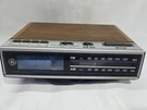 Vintage Digital Am/fm Clock Radio Woodgrain Model 7-4618A Read Description. Fixed Price $12.00.
