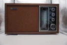 Vintage Sony TFM-9440W 11 Transistors Am/fm Table Radio, Wood Grain. Fixed Price $25.00.