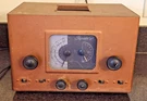Ca 1945 Hallicrafters Skyrider Jr. Shortwave Radio Receiver Tube Powers On. Fixed Price $90.00.