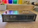 Flip Clock Vtg Passport Model IJ61 Am/fm Radio And Fully Tested. Fixed Price $80.00.